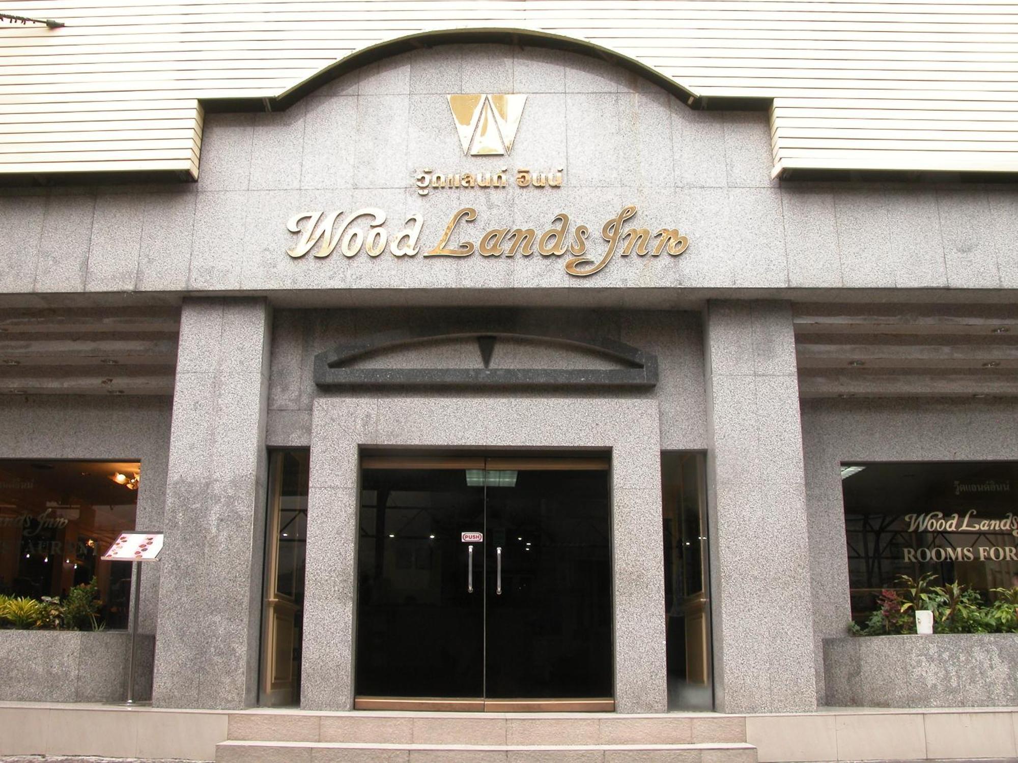 Woodlands Inn Банкок Екстериор снимка